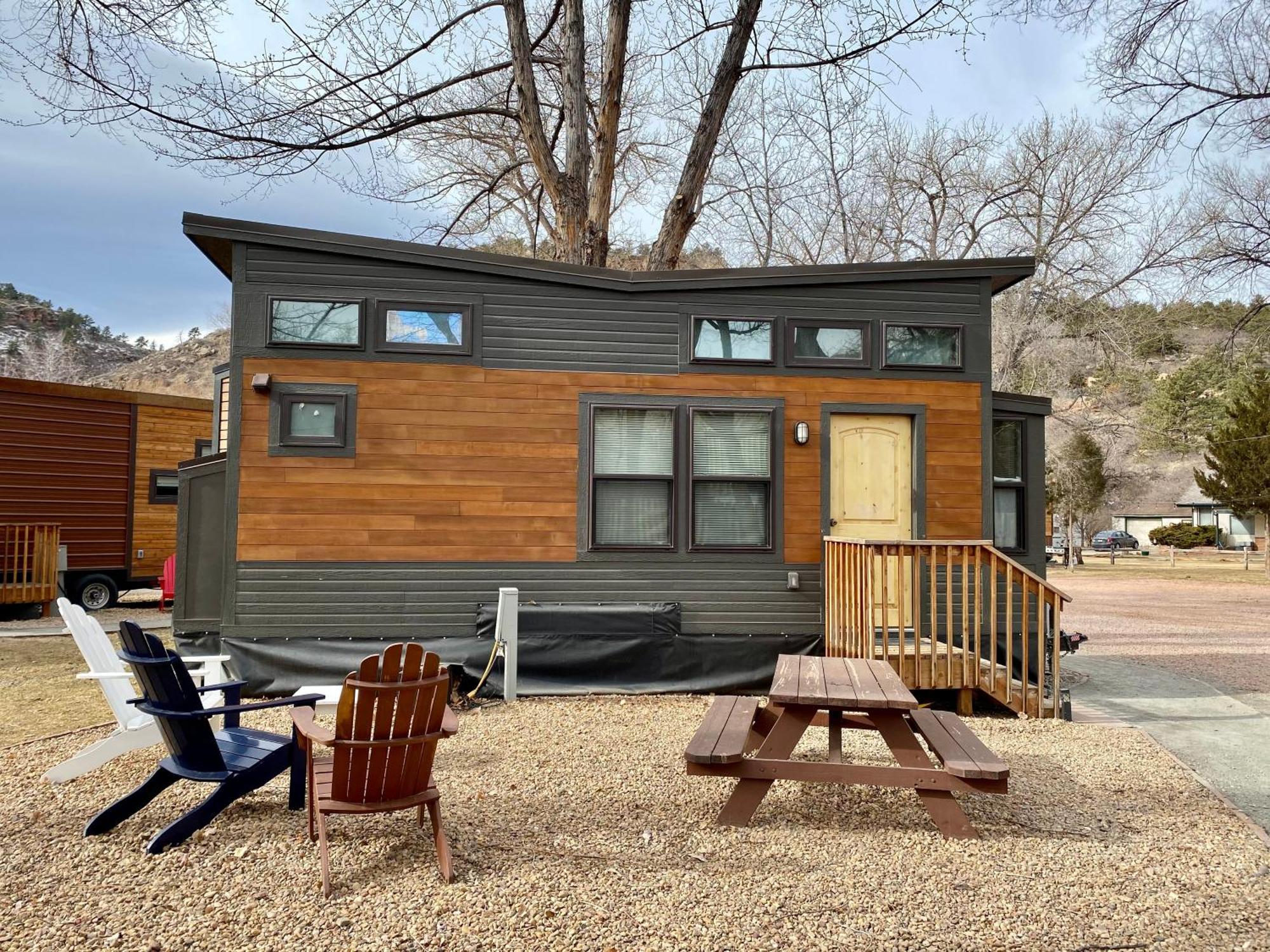 Weecasa Tiny Home Resort Лайонс Номер фото