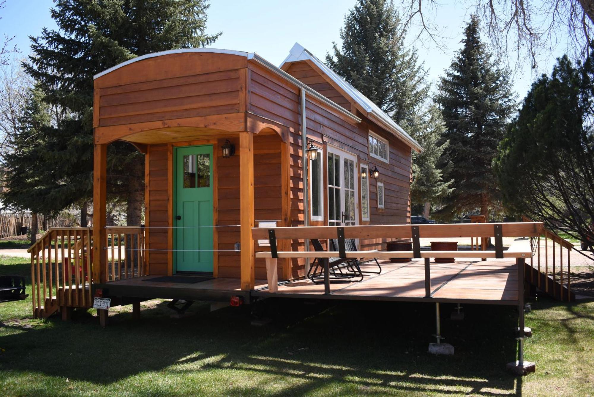 Weecasa Tiny Home Resort Лайонс Номер фото